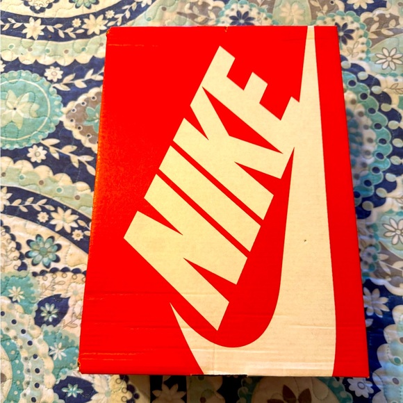 NIKE Air Max 97 SE! - Picture 2 of 8